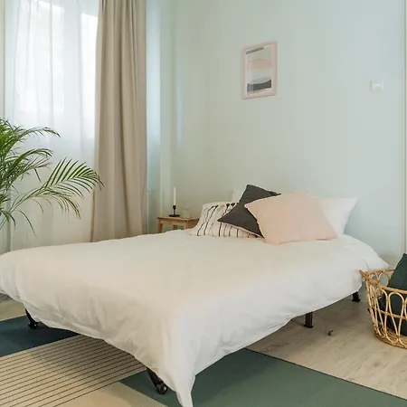 Apartamento Spacious & Quiet - Center - 2br Bucareste