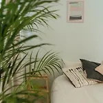 Apartman Spacious & Quiet - Center - 2br