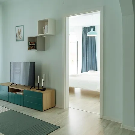 Spacious & Quiet - Center - 2br Bucharest