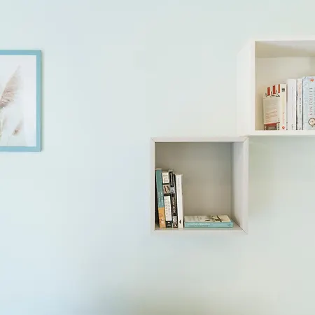 Spacious & Quiet - Center - 2br